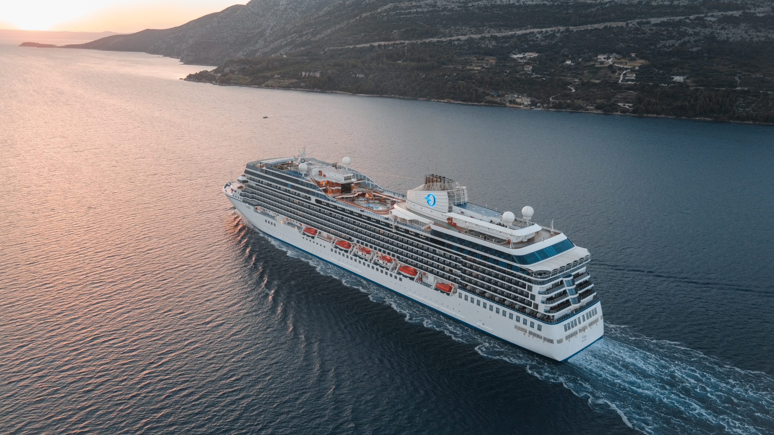 Would You Choose a Cruise for the Celebrity Host? Oceania Thinks You Might